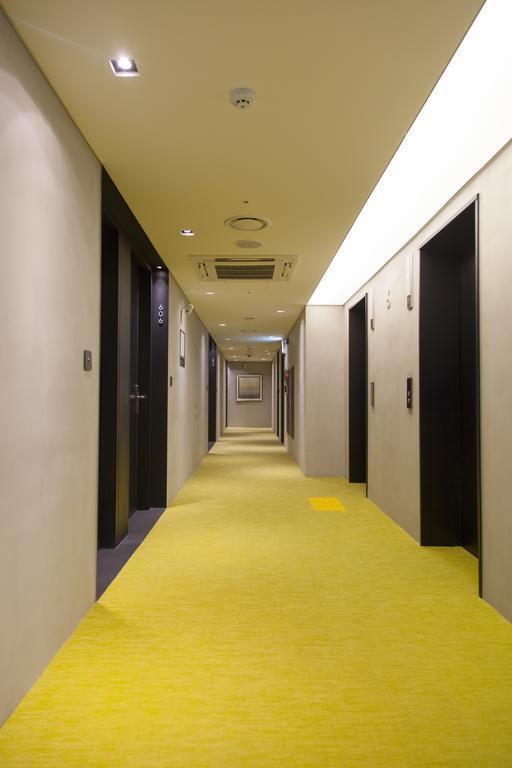 Stayb Hotel Myeongdong Seoul Bagian luar foto