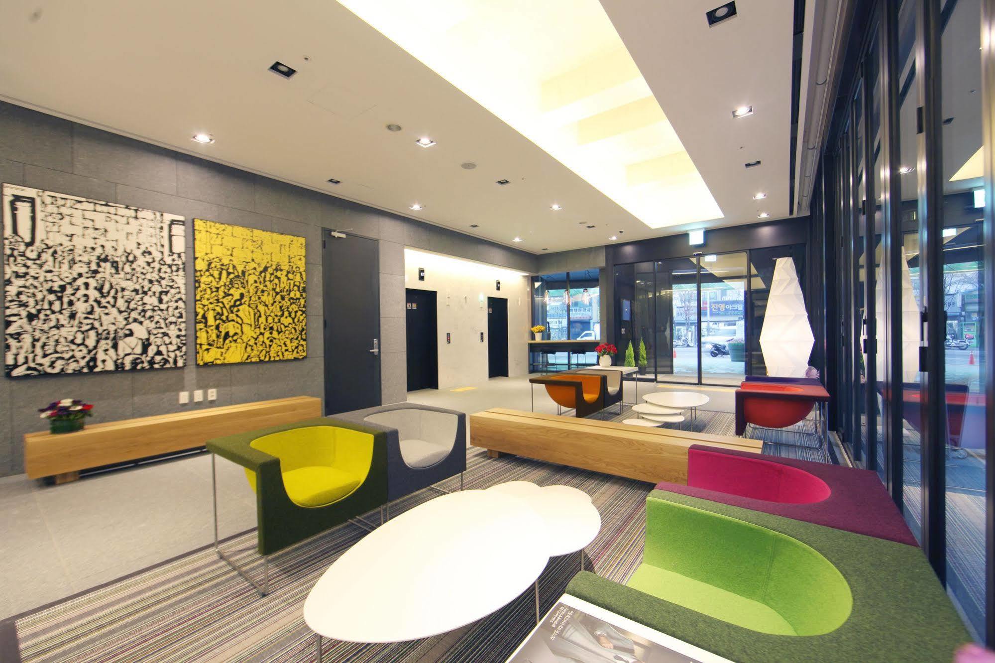 Stayb Hotel Myeongdong Seoul Bagian luar foto