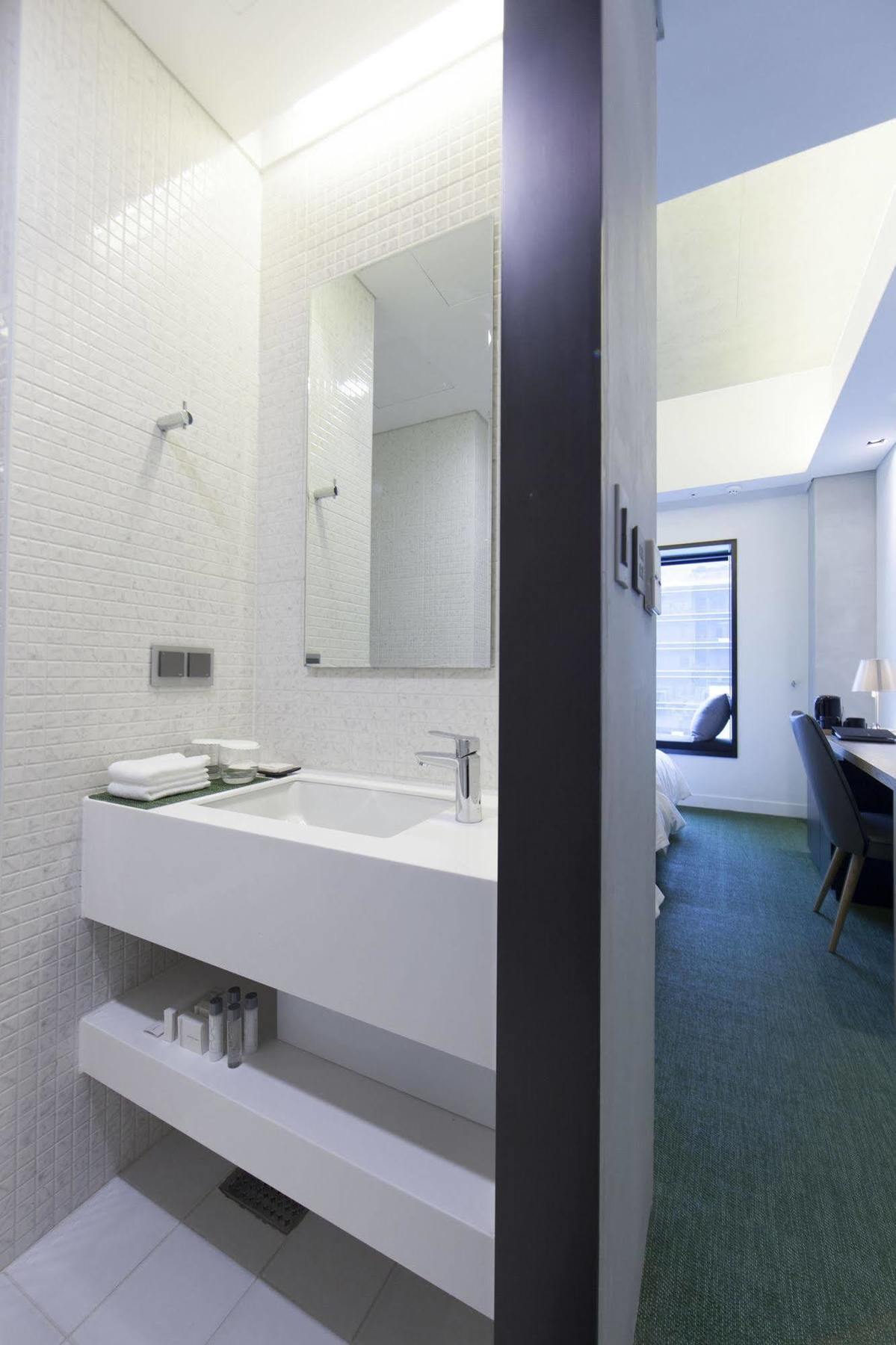 Stayb Hotel Myeongdong Seoul Bagian luar foto
